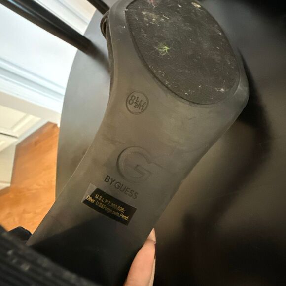 Guess suede black block heel strappy sandals 8.5 - Picture 8 of 11